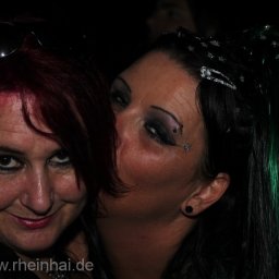 2012 - party - 000248